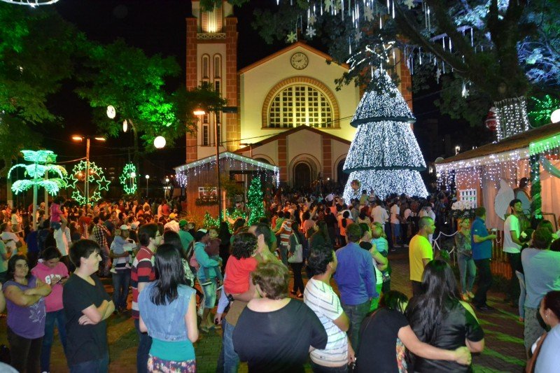 Inscrições para o Desfile Natalino em Chapecó vão até 14 de dezembro