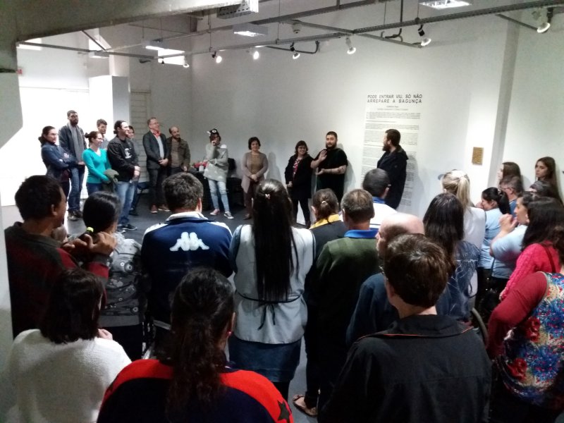 Exposição do Coletivo Inço segue até outubro na Galeria Municipal