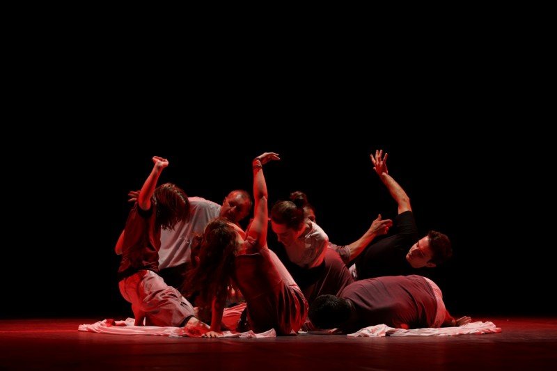 Programa Arte Cidadã apresenta talentos de alunos durante espetáculo cultural