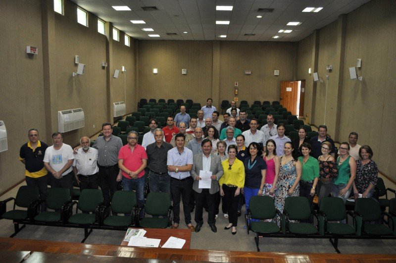 Criada Comissão Municipal responsável pela programação dos 100 Anos de Chapecó