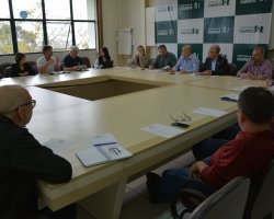  Reunião foi conduzida pelo presidente da expo-feira Josias Mascarello e pelo coordenador geral Marcio Ernani Sander, com a participação do vice-presidente Élio Cella, membros da CCO e das comissões setoriais, juntamente com o administrador do parque Wilson Lobo.