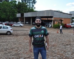 Rodrigo Mauricio um do respons&aacute;veis do estacionamento pr&oacute;ximo ao parque