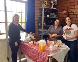 Colaboradoras do Sicredi envolvidas com as ações