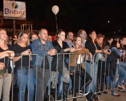 O público cantou os sucessos de Bruno e Marrone