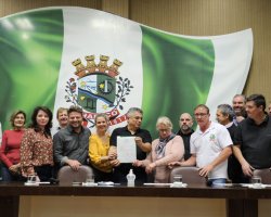 Assinatura de pacote de obras