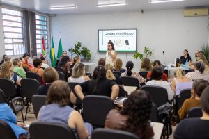 Secretaria de Educa&ccedil;&atilde;o promove escuta ativa com gestores da Rede Municipal 