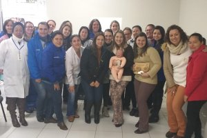 Amamenta&ccedil;&atilde;o &eacute; tema de palestra em unidade de sa&uacute;de 