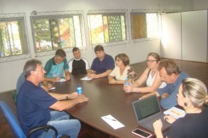 T&eacute;cnicos e entidades esportivas participam de atividade na SEJEL