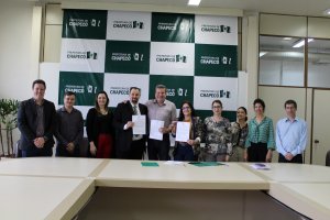 Prefeitura e UFFS assinam conv&ecirc;nio para finaliza&ccedil;&atilde;o de Unidade de Sa&uacute;de