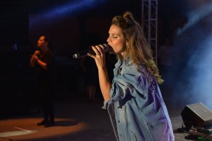 Shows de Aline Barros e Padre Ant&ocirc;nio Maria levaram grande p&uacute;blico a EFAPI 2017
