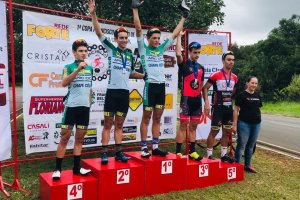 Ciclismo conquista títulos no Paraná