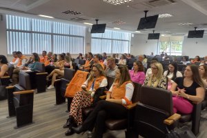 Chapec&oacute; participa de evento sobre Plano de Conting&ecirc;ncia da Assist&ecirc;ncia Social