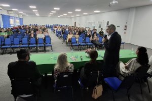 Chapec&oacute; debate sa&uacute;de mental e seguran&ccedil;a no trabalho