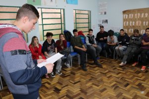 CDL na Escola capacita alunos