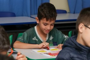 Programa Bombeiro Mirim &eacute; desenvolvido em escolas da Rede Municipal de Ensino
