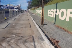 Verdão recebe novas calçadas