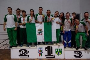 Karate de Chapecó fatura seis ouros no Estadual