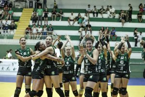 Prefeitura de Chapec&oacute;/ACV/Unoesc vence o Louveira V&ocirc;lei pela Superliga B