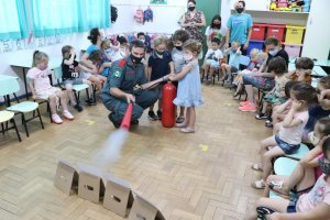 Projeto Bombeiro Mirim no CEIM Aquarela