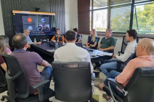 Prefeitura de Chapec&oacute;, ARIS e Casan realizam reuni&atilde;o