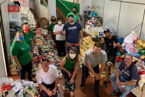 Evento na Arena Cond&aacute; arrecadou duas toneladas de alimentos