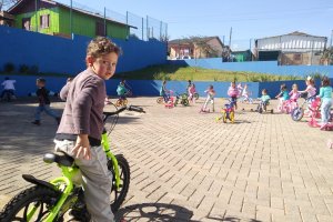 Dia de Aventura encanta crianças do CEIM Criança Feliz