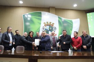 Ordens de servi&ccedil;o para Pavilh&atilde;o da Efapi, Cidade da Crian&ccedil;a, Centro dos Bombeiros e asfalto rural