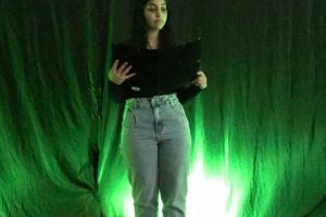 Alunos de escola municipal apresentam contos de suspense