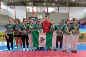 Com atletas da base, Chapecó faz bonito no Taekwondo Feminino
