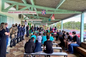 Escola municipal realiza projeto "conhecimento e imagina&ccedil;&atilde;o"