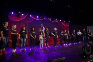 Mais de mil mulheres participam de homenagem promovida pela Prefeitura