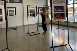 Exposição dos 104 anos de Chapecó na Secretaria de Educação