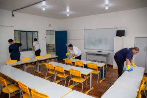 Rede Municipal de Ensino de Chapec&oacute; se prepara para receber estudantes em 2026