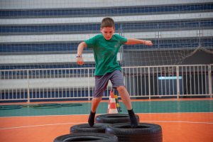 Alunos da EBM S&atilde;o Crist&oacute;v&atilde;o aprendem sobre circuitos motores e saltos 