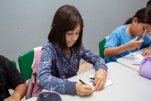 Estudantes da EBM Anita Garibaldi realizam atividades desplugadas nas aulas de Inform&aacute;tica