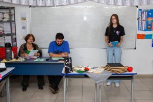 EBM Ol&iacute;mpio Corr&ecirc;a Figueir&oacute; realiza �Caf&eacute; Liter&aacute;rio�