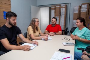 SECRETARIA DE EDUCA&Ccedil;&Atilde;O DE CHAPEC&Oacute; RECEBE VISITA DA SECRETARIA DE EDUCA&Ccedil;&Atilde;O DE MARAVILHA