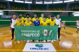 V&ocirc;lei de Chapec&oacute; representa o Brasil e est&aacute; na final do Pan-americano universit&aacute;rio