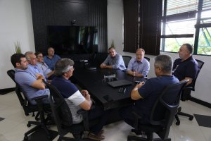 Prefeito de Chapec&oacute; recebe prefeito e comitiva do agro de Mato Grosso do Sul