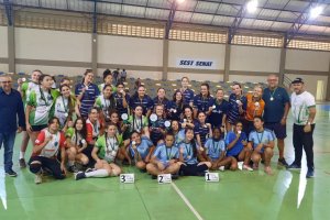 Col&eacute;gio Marista vence tamb&eacute;m o Handebol Feminino dos JESC