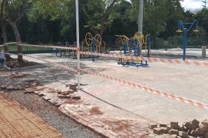 Prefeitura orienta popula&ccedil;&atilde;o para evitar acesso a pra&ccedil;as e parques em obras