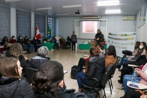 Professores de L&iacute;ngua Portuguesa do Munic&iacute;pio participam de forma&ccedil;&atilde;o