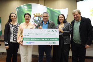 Programa Escola Forte repassa R$ 1,5 milh&atilde;o para conselhos escolares municipais