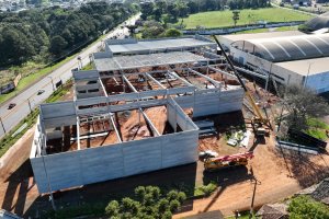 Novo pavilh&atilde;o da Efapi est&aacute; em cerca de 40% executado