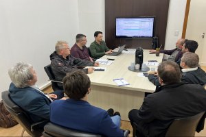 Comiss&atilde;o de Acompanhamento do rompimento do contrato com a Casan re&uacute;ne-se na Prefeitura