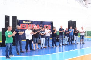 Inaugurado gin&aacute;sio de esportes do Loteamento Alice