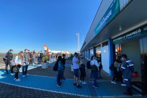 Prefeitura multa concession&aacute;ria do aeroporto por atraso em obra