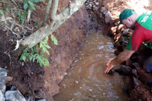 Prefeitura de Chapec&oacute; beneficia 750 fam&iacute;lias do interior em a&ccedil;&otilde;es contra a estiagem