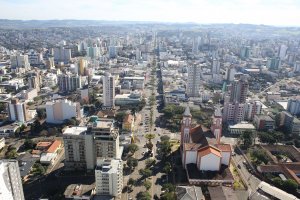 Chapecó celebra saldo positivo na geração de emprego