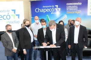 Voe Xap anuncia novas rotas e investimentos de R$ 30 milhões no Aeroporto Serafim Enoss Bertaso